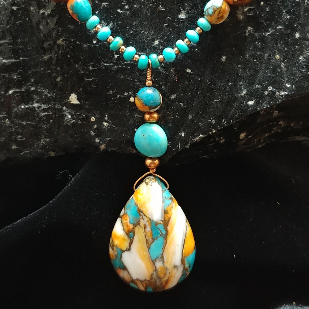 Turquoise, Spiney Oyster and Turquoise Necklace